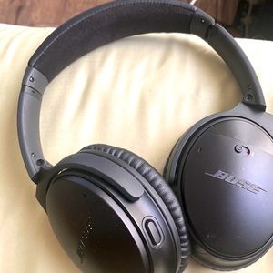 These are Bose headphones